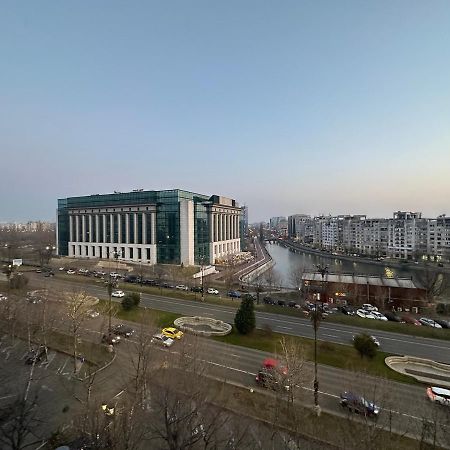Unirii Lake Tribunal Bükreş Dış mekan fotoğraf