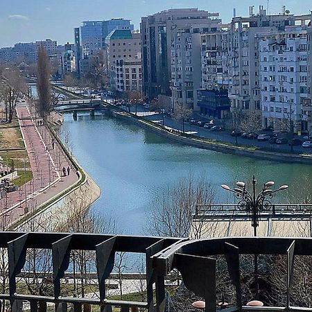Unirii Lake Tribunal Bükreş Dış mekan fotoğraf