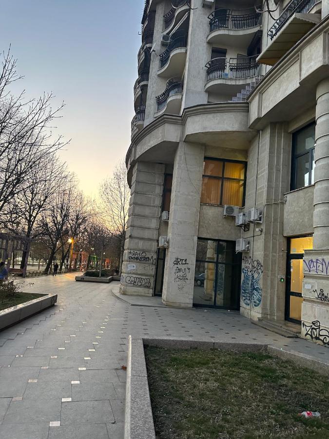 Unirii Lake Tribunal Bükreş Dış mekan fotoğraf