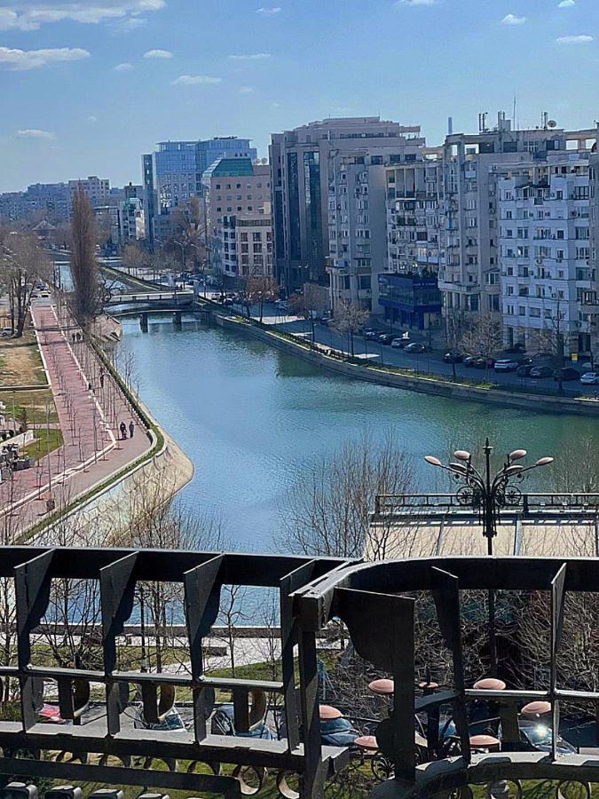 Unirii Lake Tribunal Bükreş Dış mekan fotoğraf